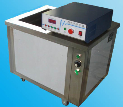 五金沖壓件超聲波清洗機與除蠟超聲波清洗機的應用與優勢